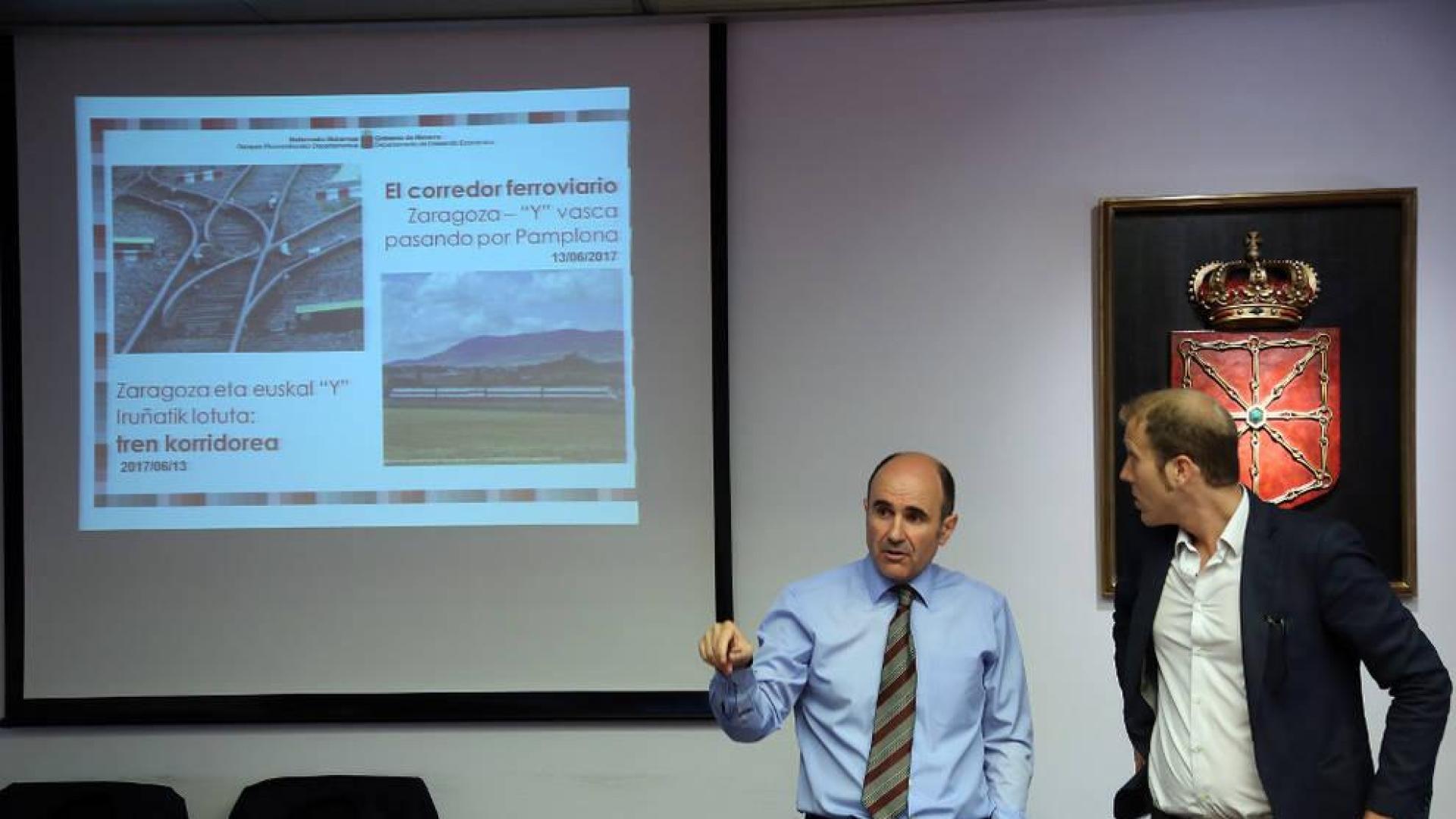 Fomento, Navarra y Euskadi barajan dos opciones para unir el TAV con la 'Y vasca'