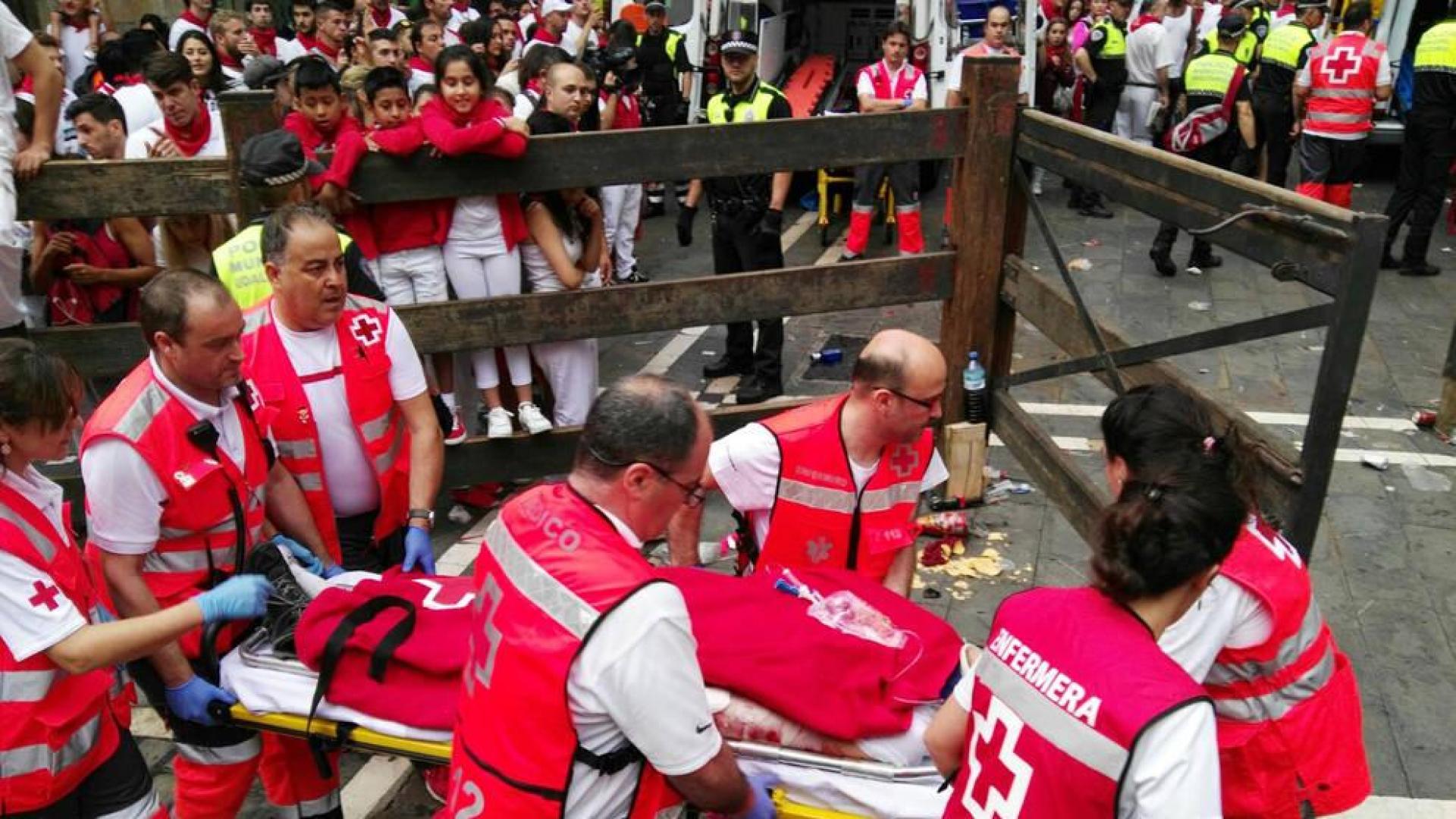 El segundo encierro de San Fermín deja, al menos, dos corneados