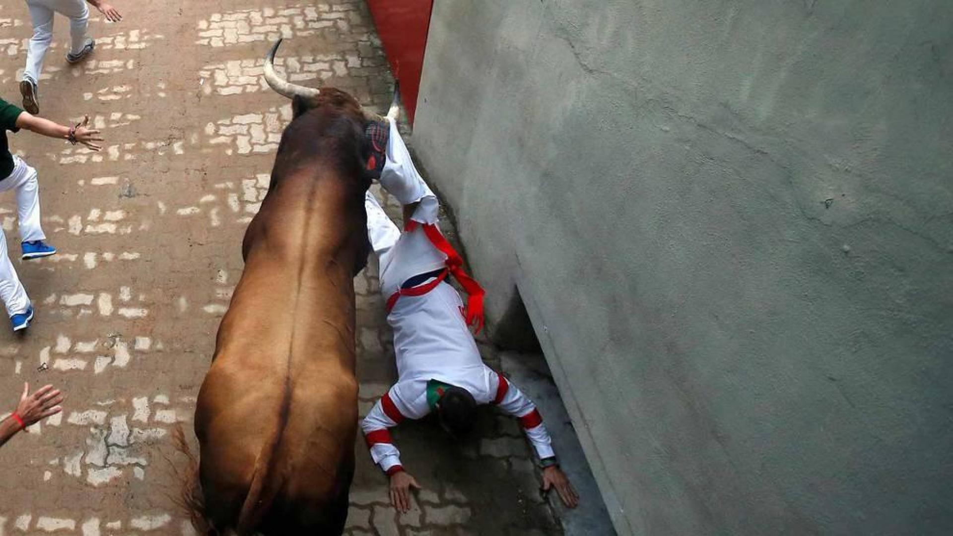 Imágenes del tercer encierro Sanfermines 2017.