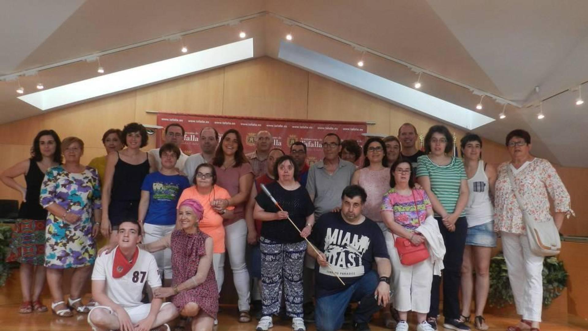 Los vecinos de Tafalla otorgan a Anfas el lanzamiento del cohete