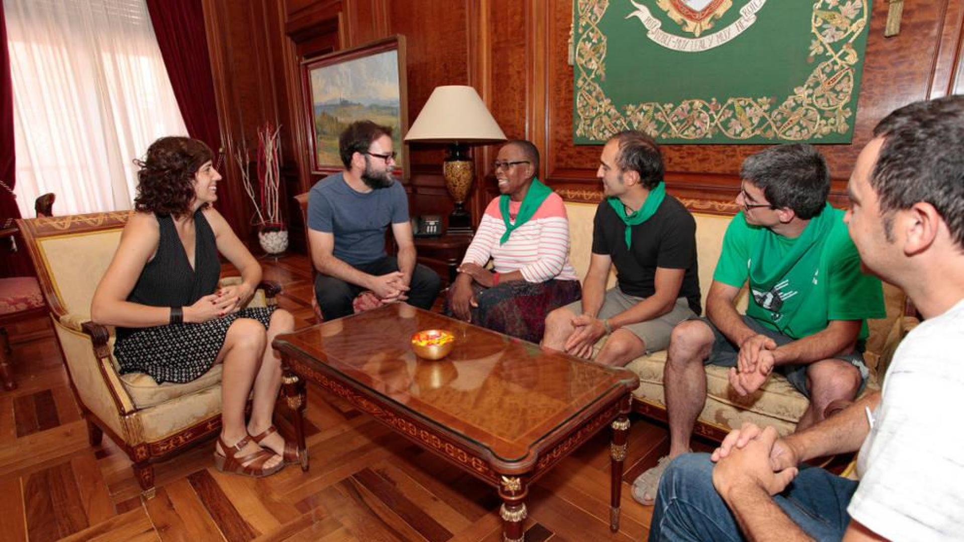 El Ayuntamiento recibe a participantes de la VII Conferencia Internacional de la Vía Campesina