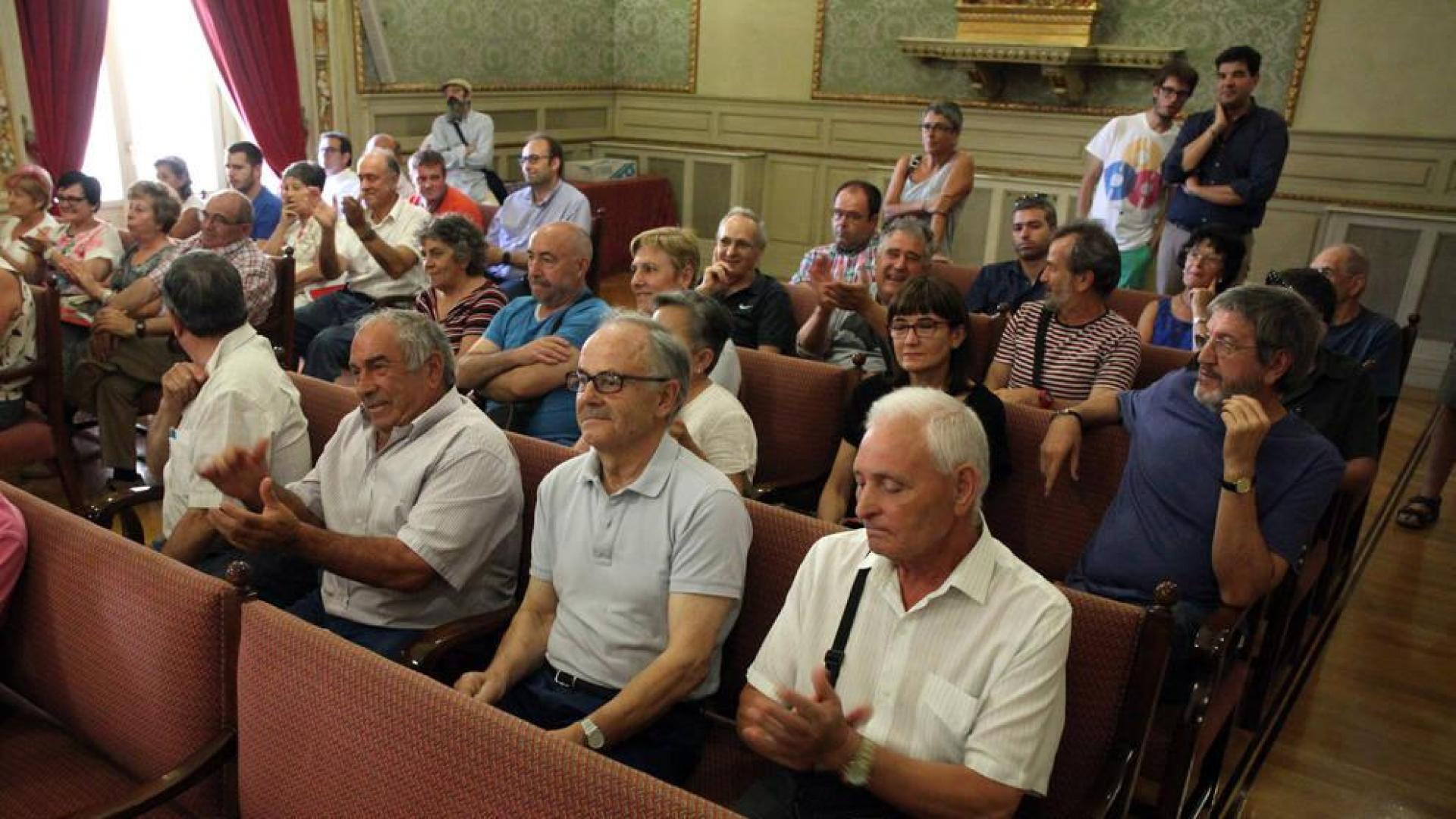 El tripartito saca adelante el cambio de nombre de 49 calles de Tudela