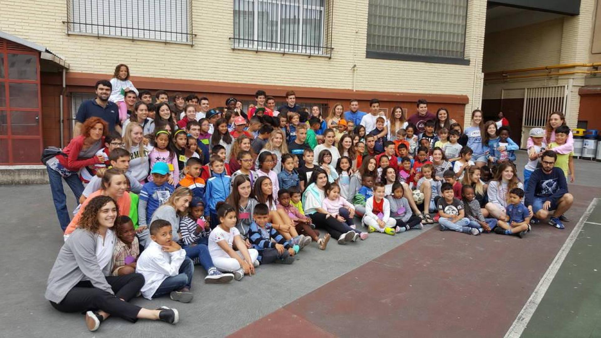 Vacaciones de abrazos infantiles