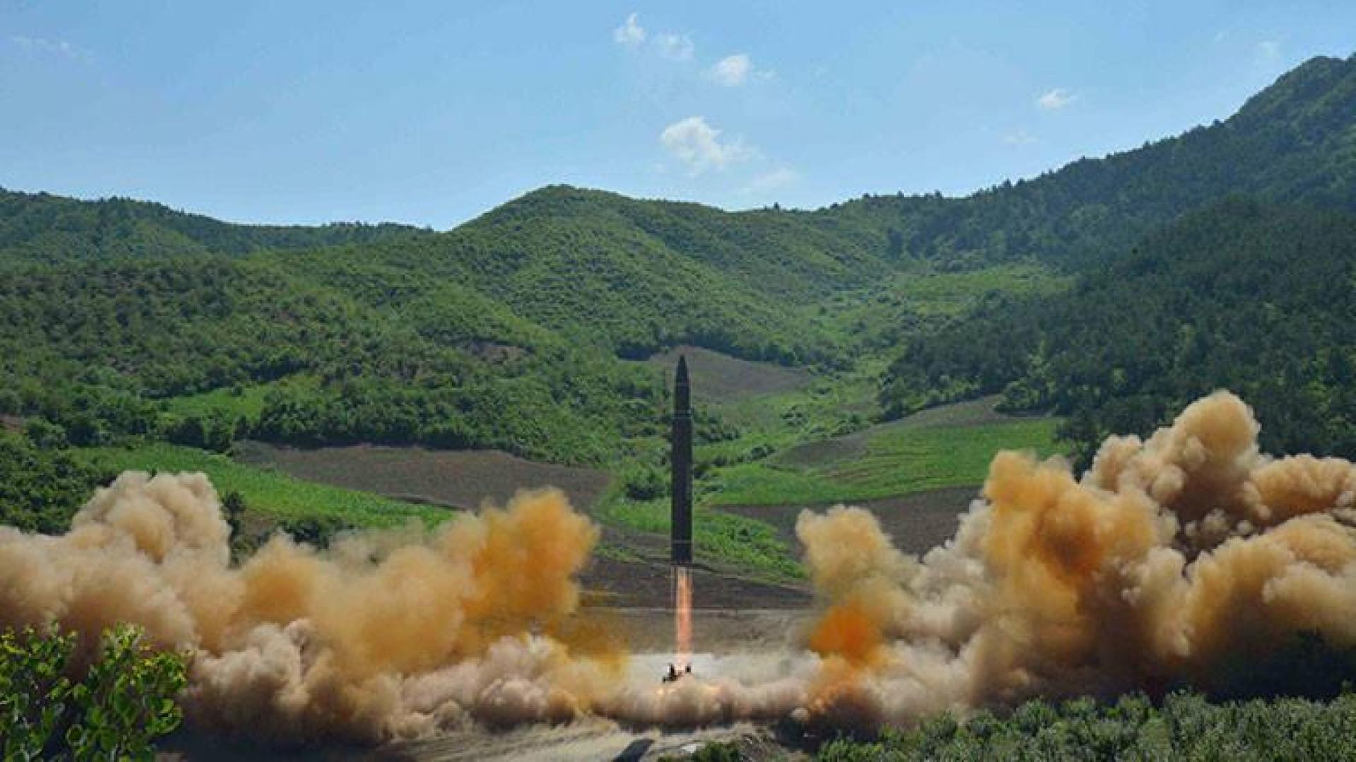 Corea del Norte lanza otro proyectil, según fuentes oficiales de Japón