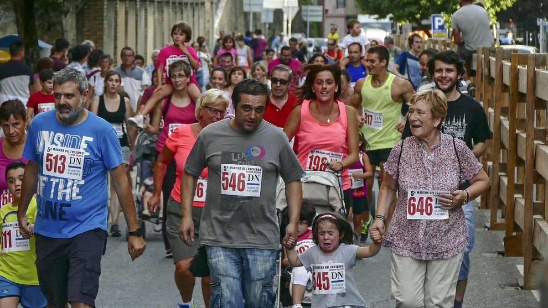 Imágenes de la 'V Marcha popular del encierro de Estella'