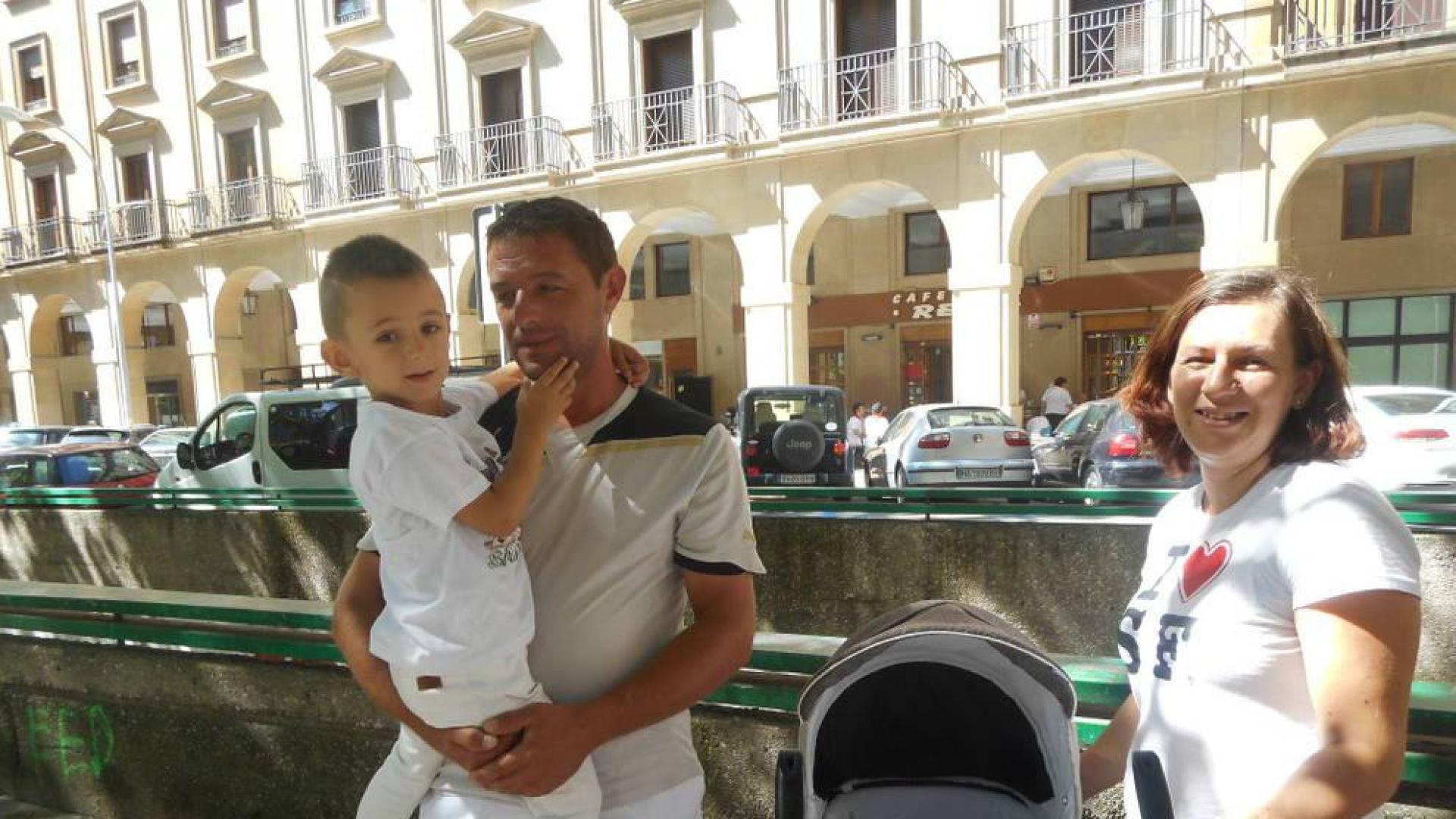 “Sería mejor ampliar a las madres las dieciséis semanas de baja por maternidad”