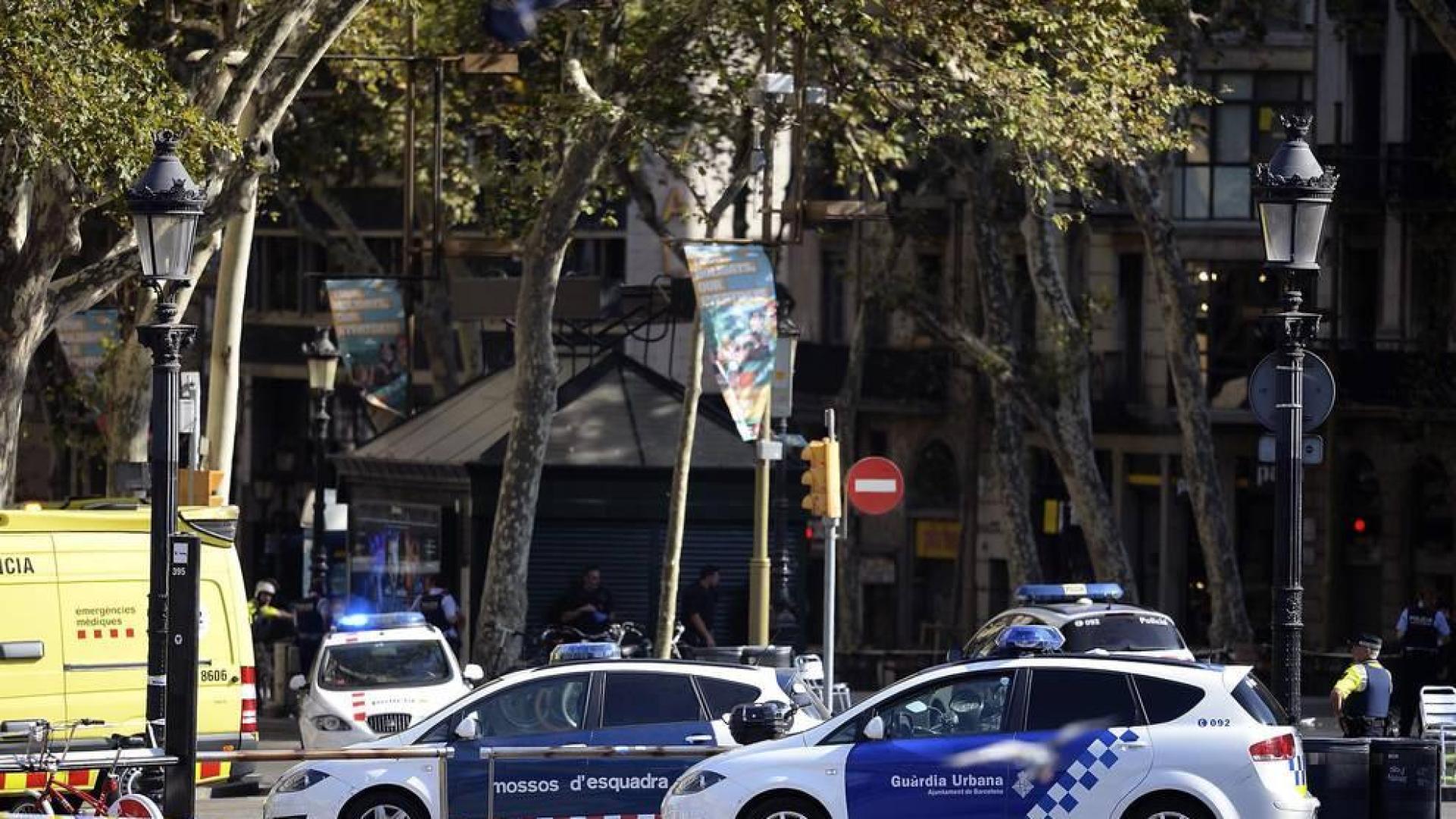 atropello masivo por una furgoneta en las Ramblas de Barcelona