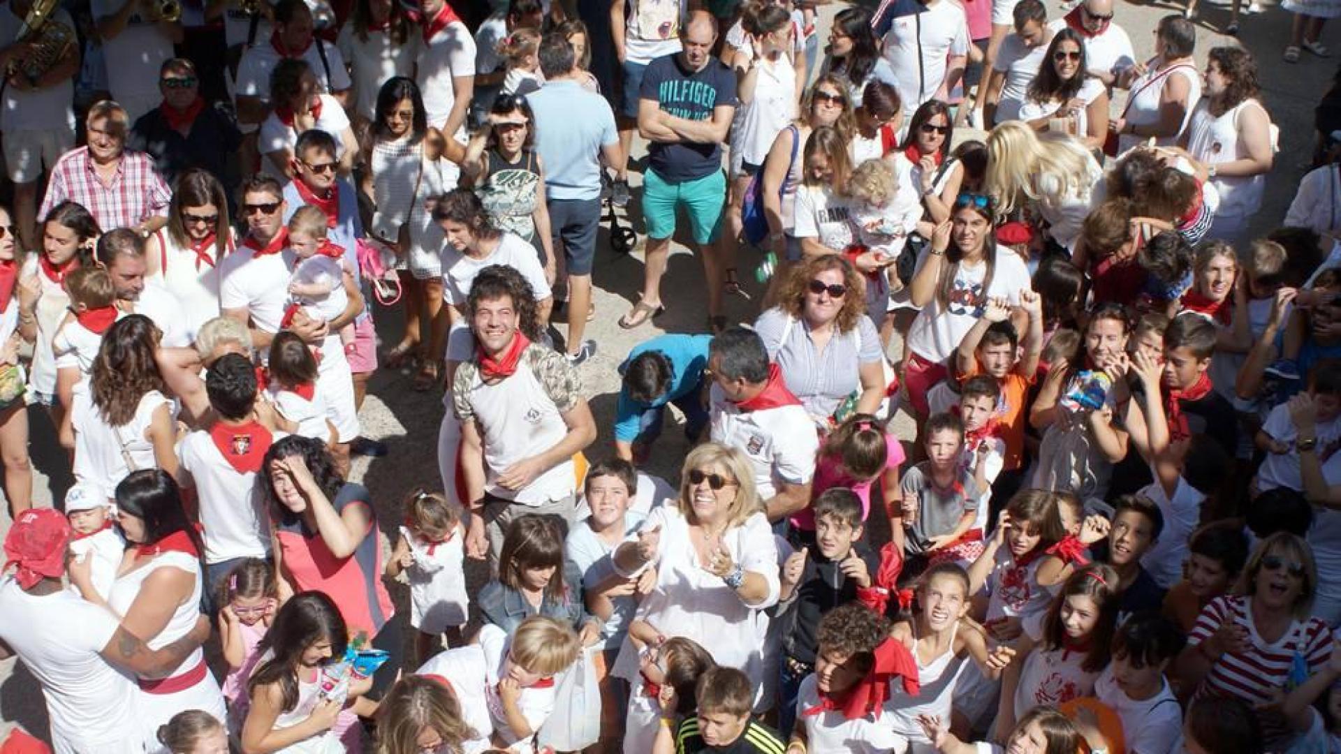 Imágenes del cohete de las fiestas de Tulebras