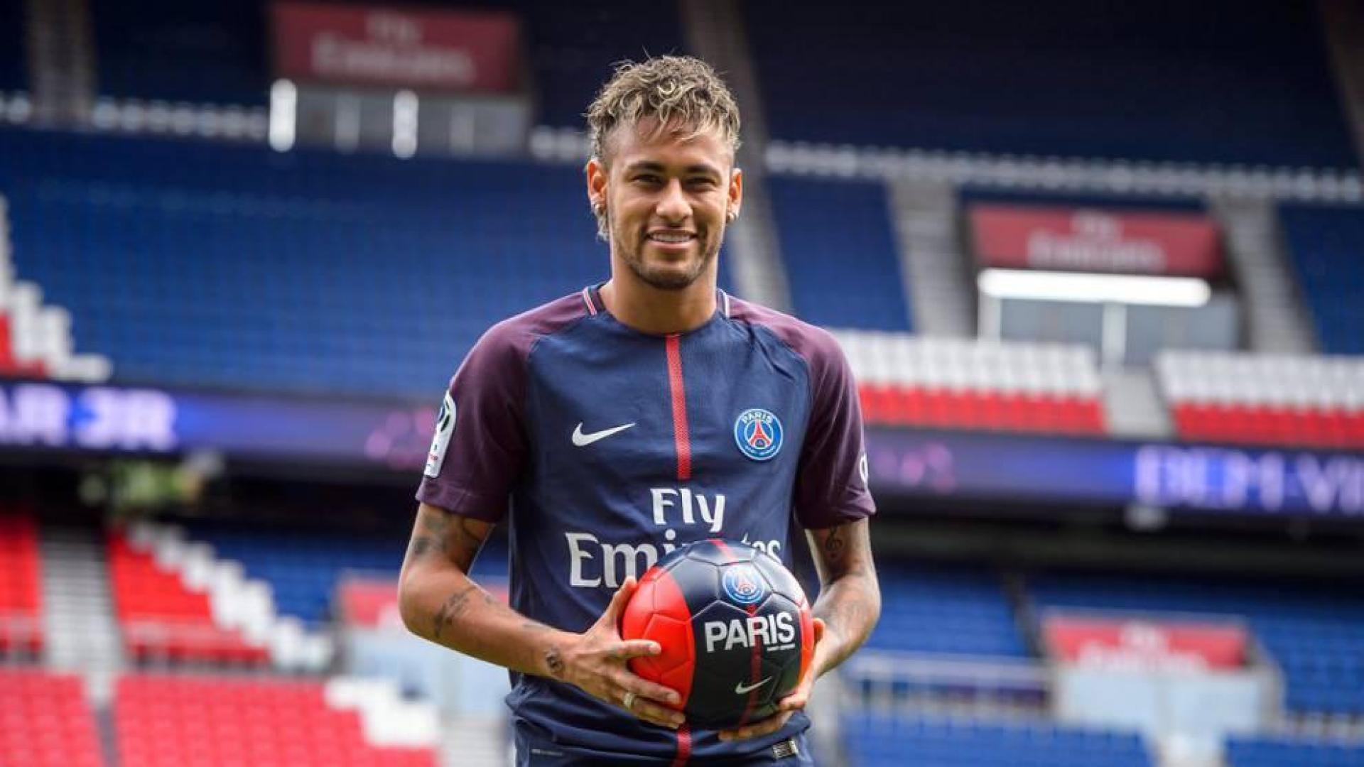 Neymar dice que fichó por el PSG porque buscaba "un nuevo desafío"