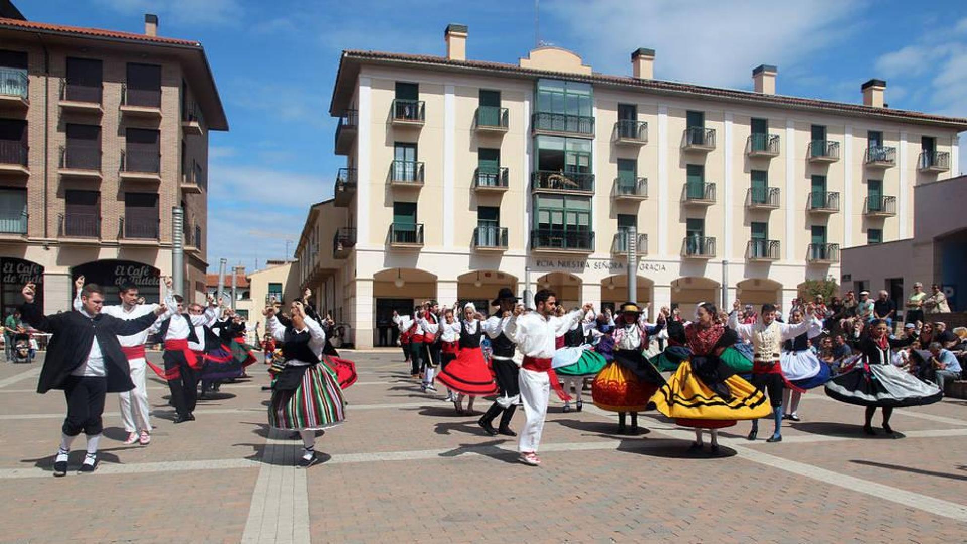 Las Jornadas Nacionales de Folclore Juvenil reúnen a 10 grupos