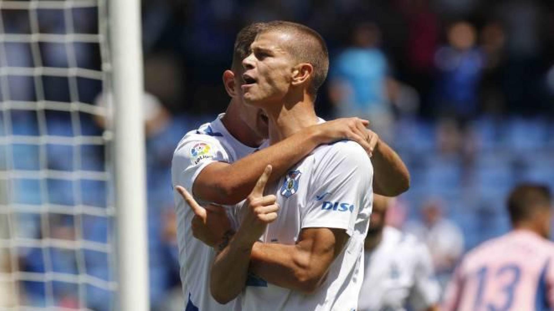 El atrevimiento del Tenerife otorga un merecido empate ante Granada