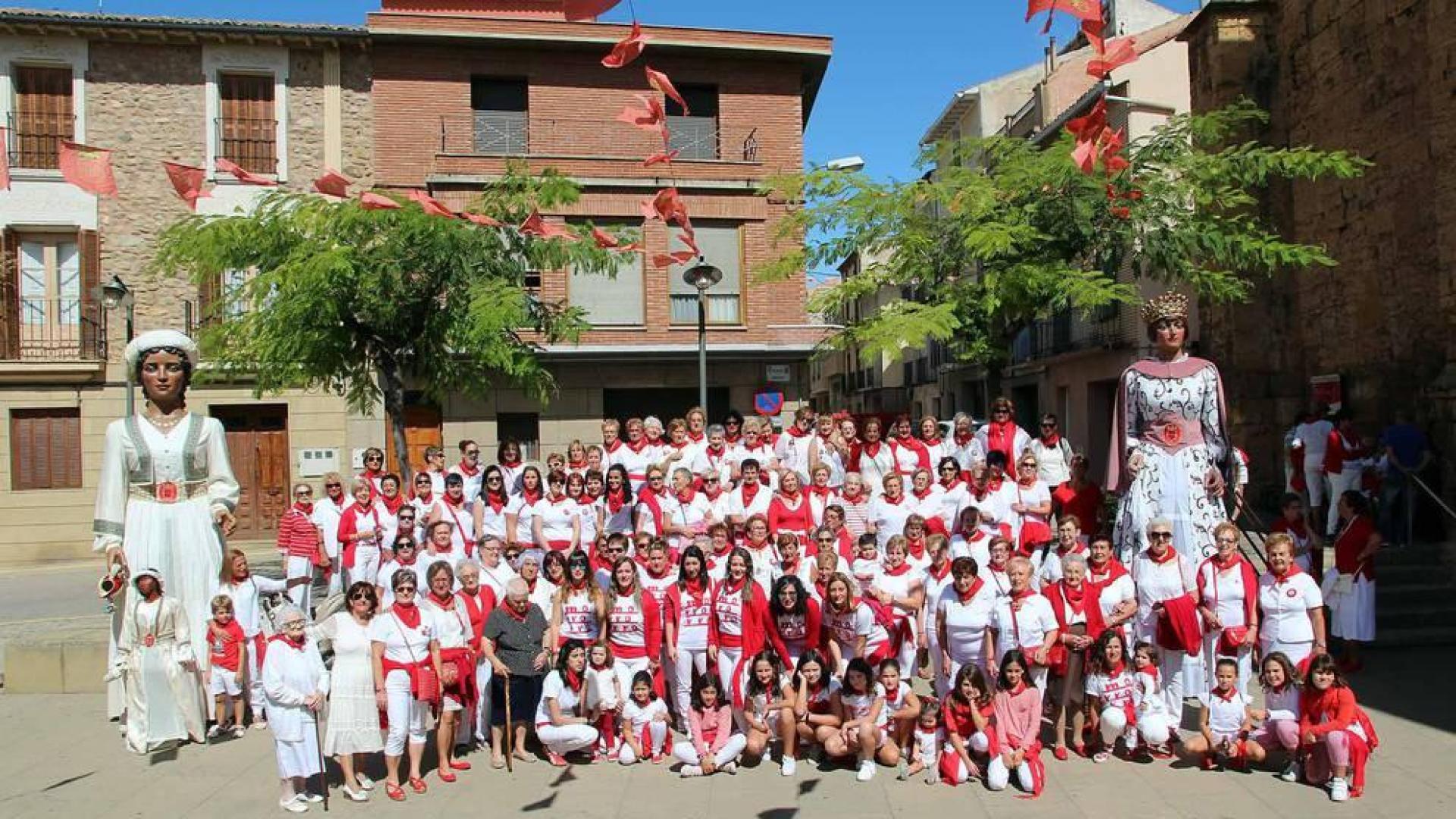 Imágenes de los actos celebrados con motivo del Día de la Mujer en las fiestas de Fitero 2017.