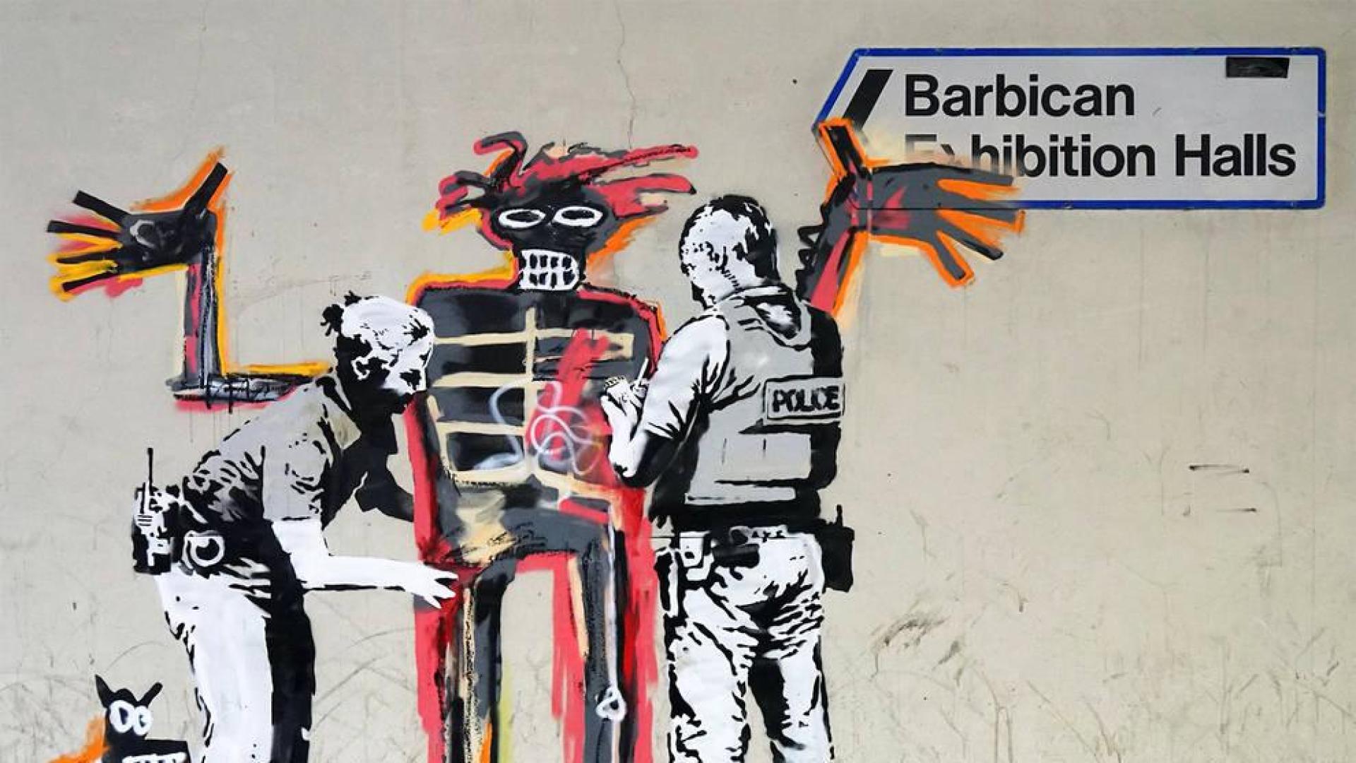 Bansky "reaparece" a las puerta sdel centro Barbican de Londres