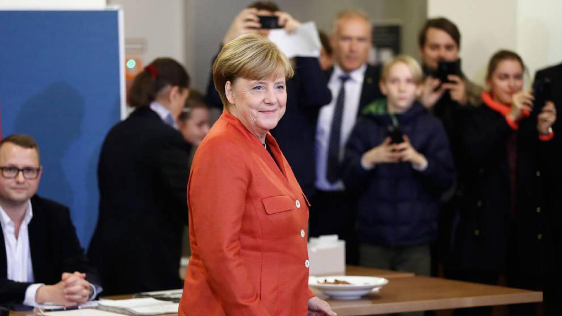 Merkel gana unos comicios donde avanza la ultraderecha y se estrella el SPD