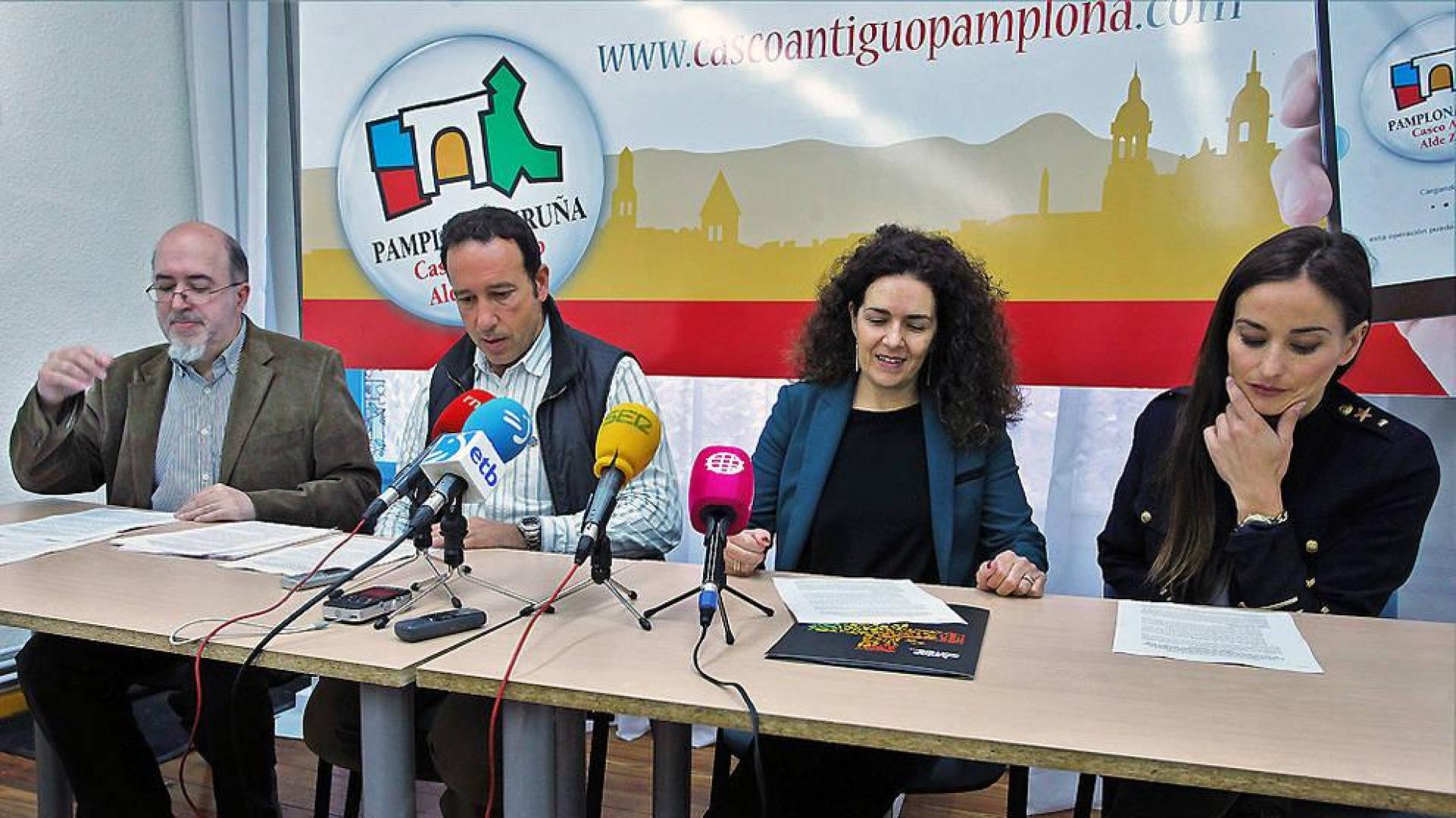 Comerciantes del centro de Pamplona, "preocupados" por el descenso de clientes