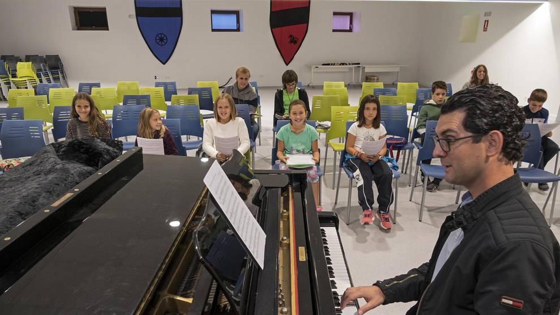 La situación de la escuela de música de Estella lleva de nuevo al pleno a las familias