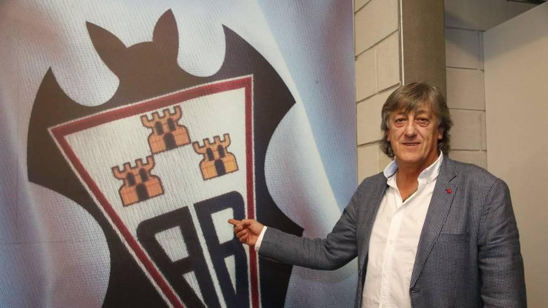 Martín, ambicioso: "Vengo a colaborar para que el Albacete vuelva a Primera"