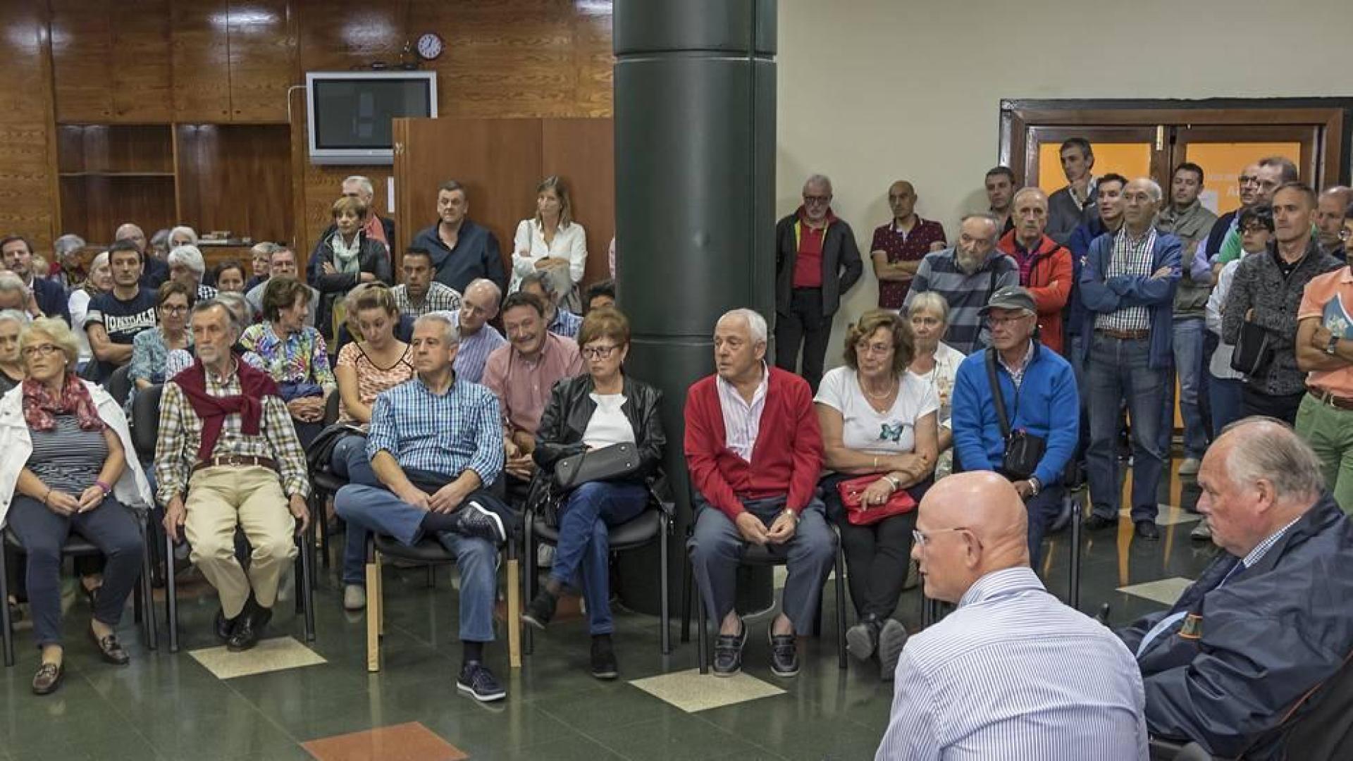 Los vecinos afectados piden que se reconsidere la nueva contribución