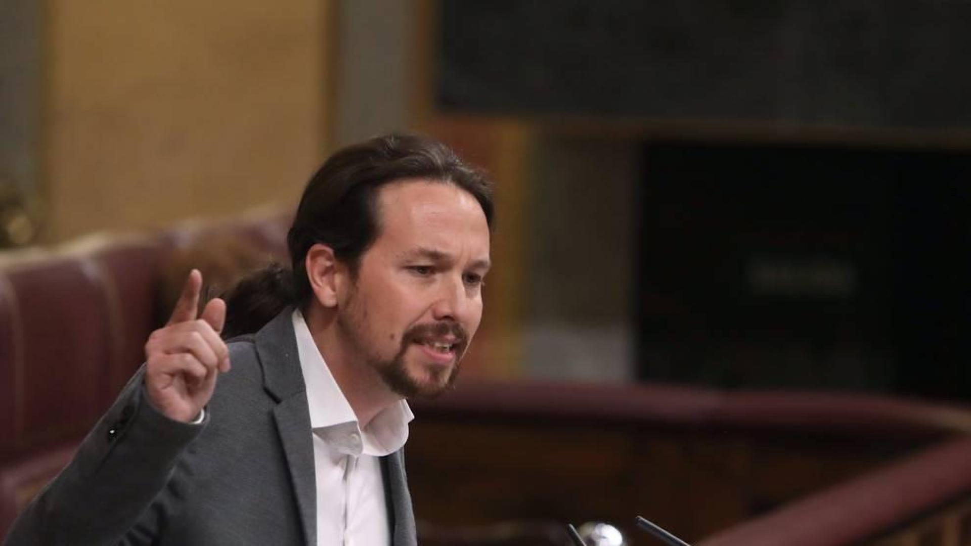 Iglesias pide 'solemnemente' a Rajoy que no aplique el 155 y no rompa España