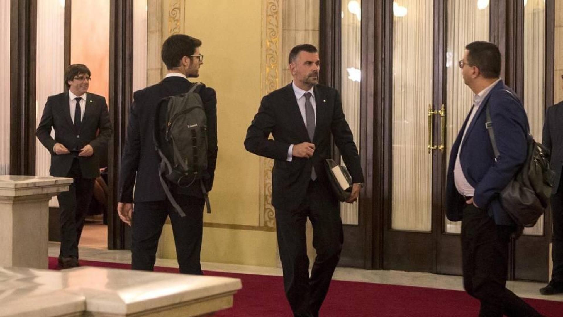 Dimite el conseller catalán de Empresa Santi Vila