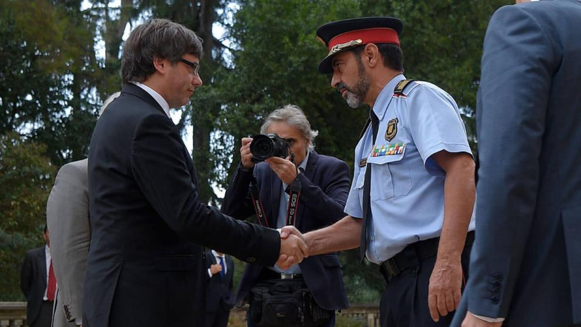 Puigdemont preside la Junta de Seguridad para el operativo policial ante el 1-O