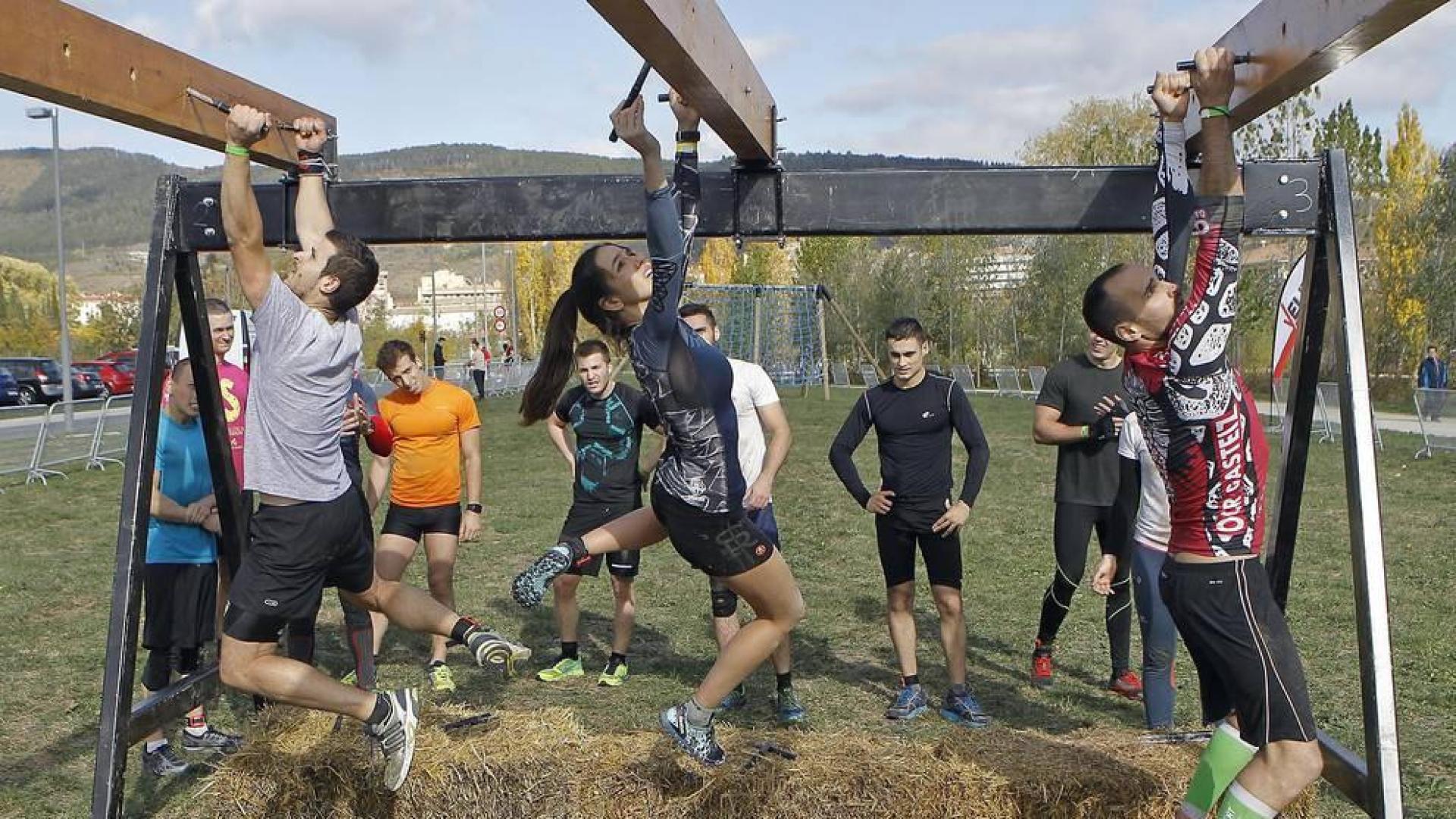 Pamplona acogió este domingo el 'Gladiator's Day', carrera de obstáculos de la Liga OCRA y puntuable para el próximo Europeo