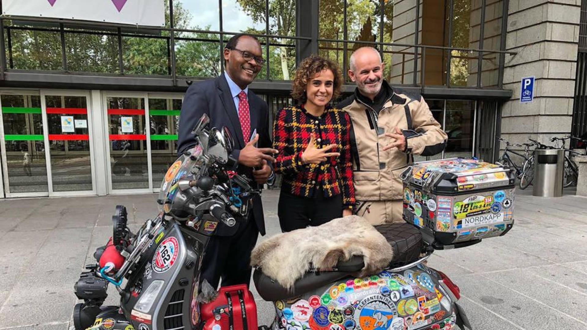 Un español recorrerá 10.000 kilómetros entre Pamplona y Dakar con un fin solidario