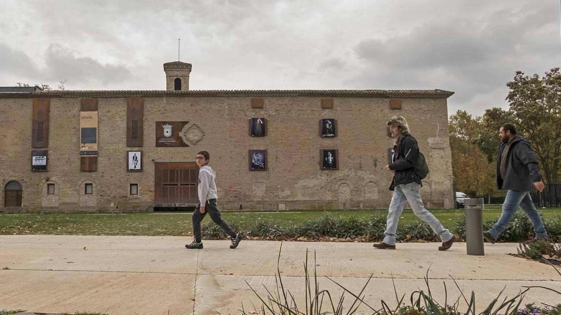 Las bicis, los perros y el botellón se prohibirán en el jardín de San Benito