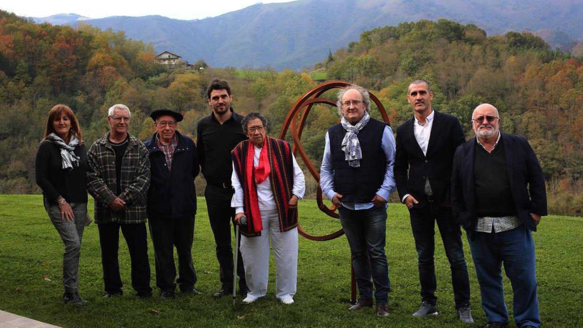 Un mirador en Igantzi para 6 artistas