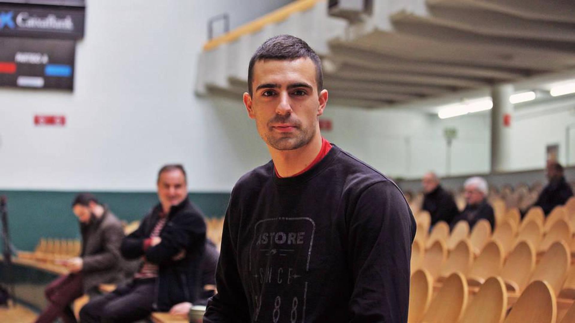 Asier Agirre: “Intento ser consciente a la hora de arriesgar”