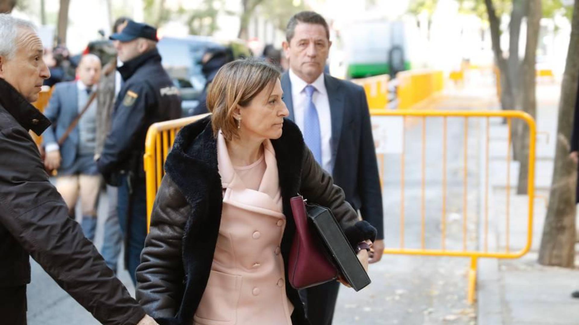 El juez impone una fianza de 150.000 euros a Forcadell para eludir la cárcel