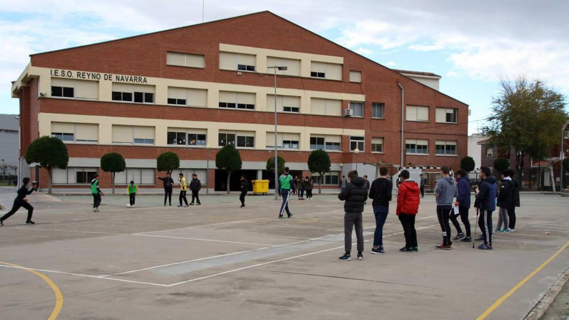 El Parlamento insta al Gobierno a desdoblar dos aulas de Primaria en Azagra