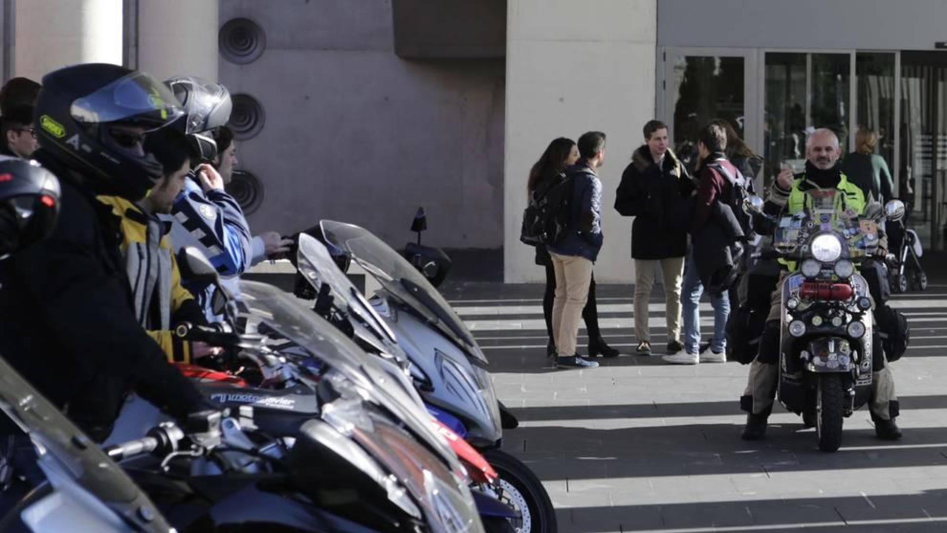 Una Vespa solidaria desde Navarra hasta Senegal