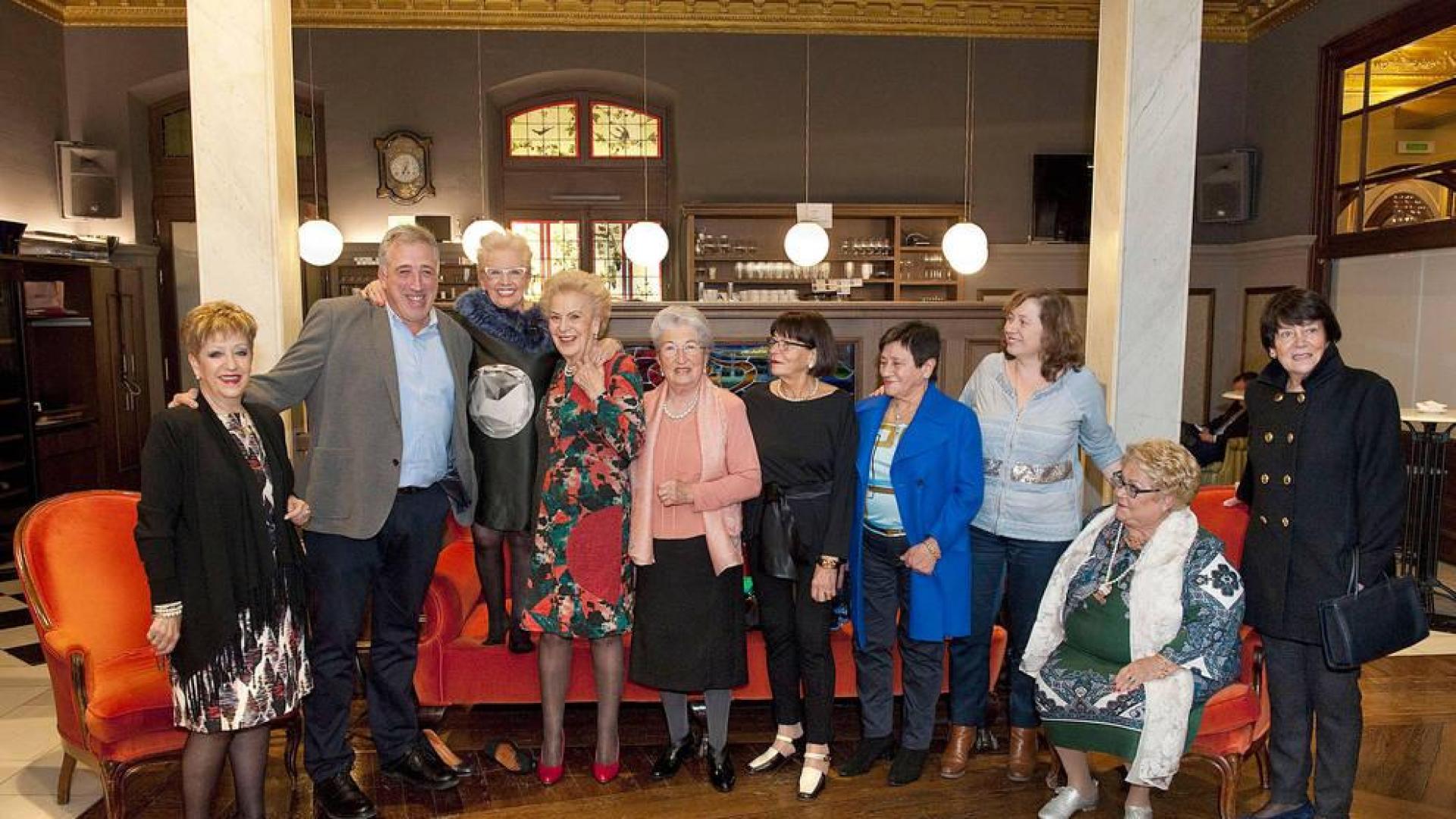 Homenaje a las nueve 'damas de la gastronomía' de Navarra