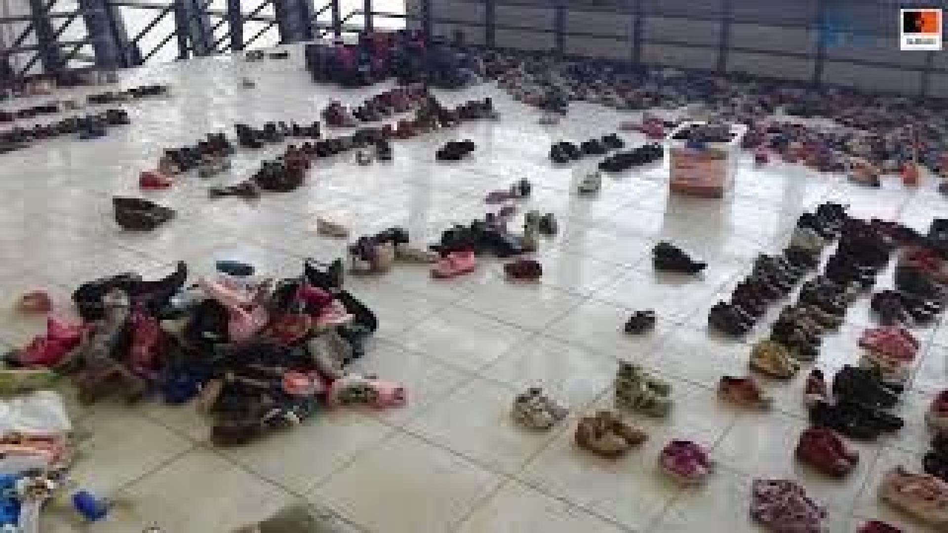 La villa olímpica de Atenas, convertida en almacén para refugiados