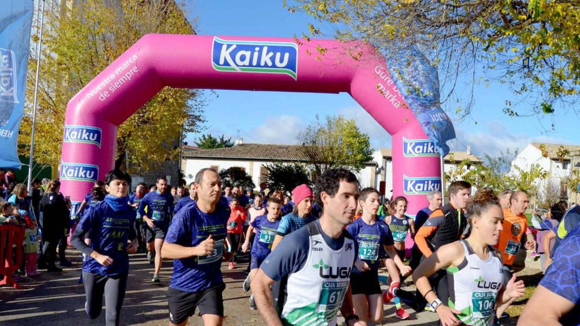 La 'Carrera contra la violencia de género', con 400 participantes