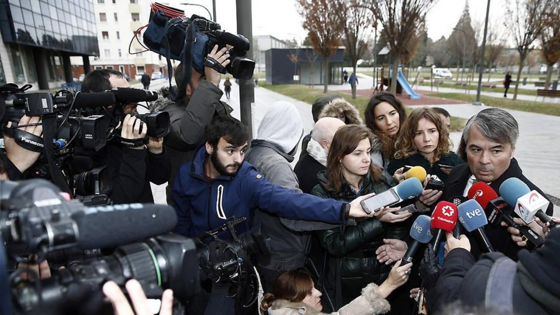 El abogado de tres de los acusados de la violación dice que "el juicio ya está visto para sentencia"