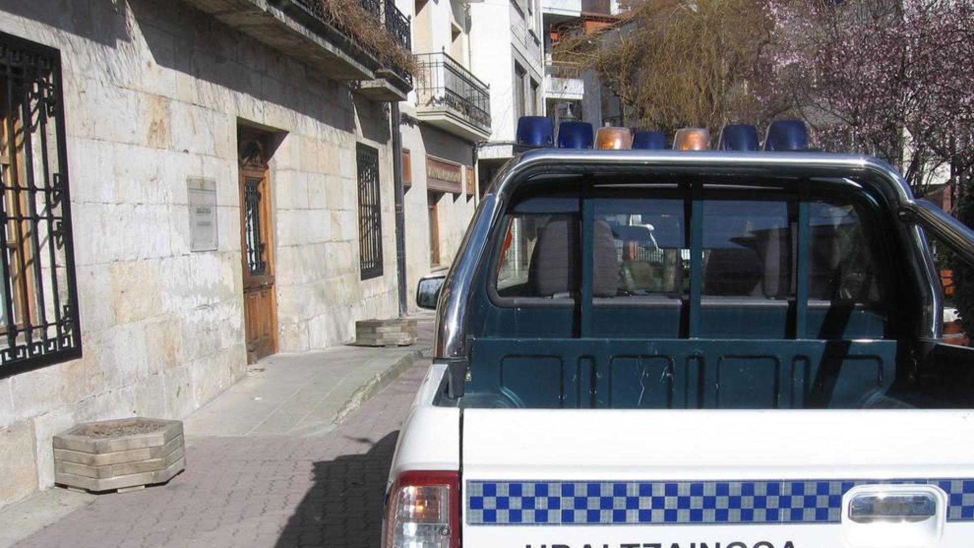 La Policía Local de Alsasua reduce su dispositivo de servicio a un auxiliar