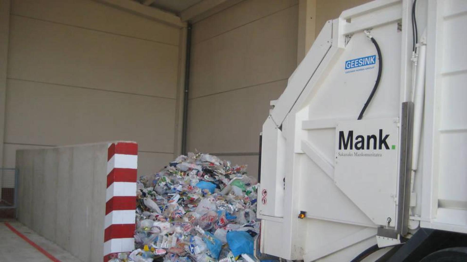 Sakana adjudica la nueva celda de vertido de basura por 1,2 millones