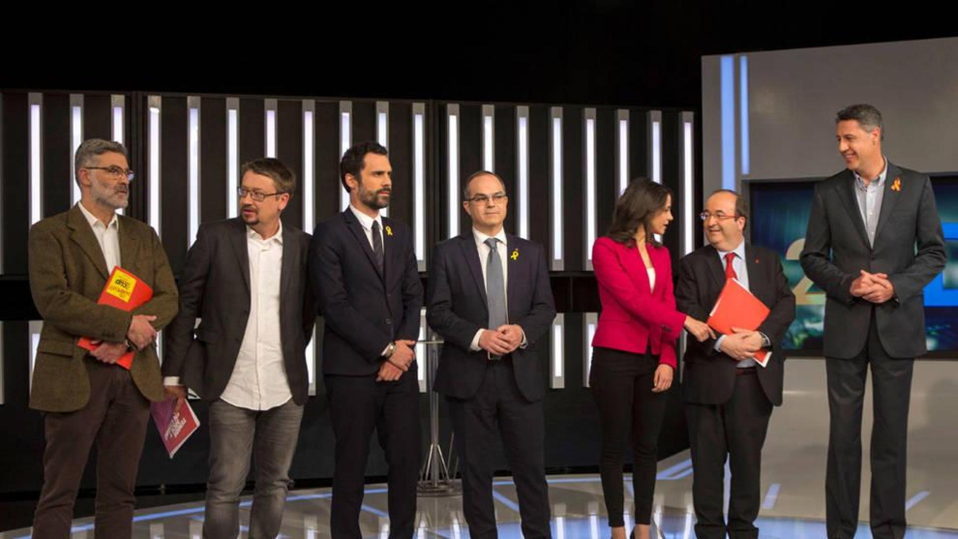 El bloque soberanista y Cs, PSC y PP muestran sus diferencias irreconciliables