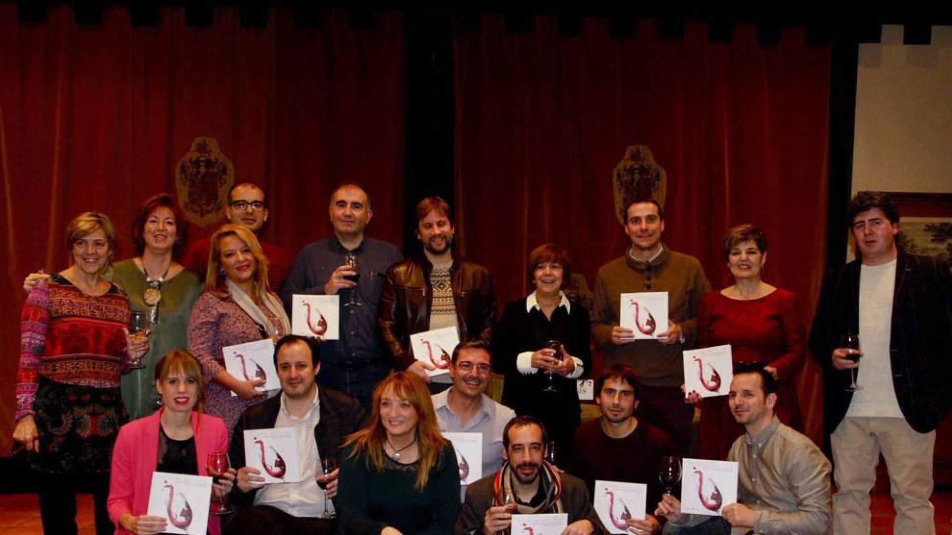 El vino navarro, musa de 34 escritores que firman un libro de relatos y poemas