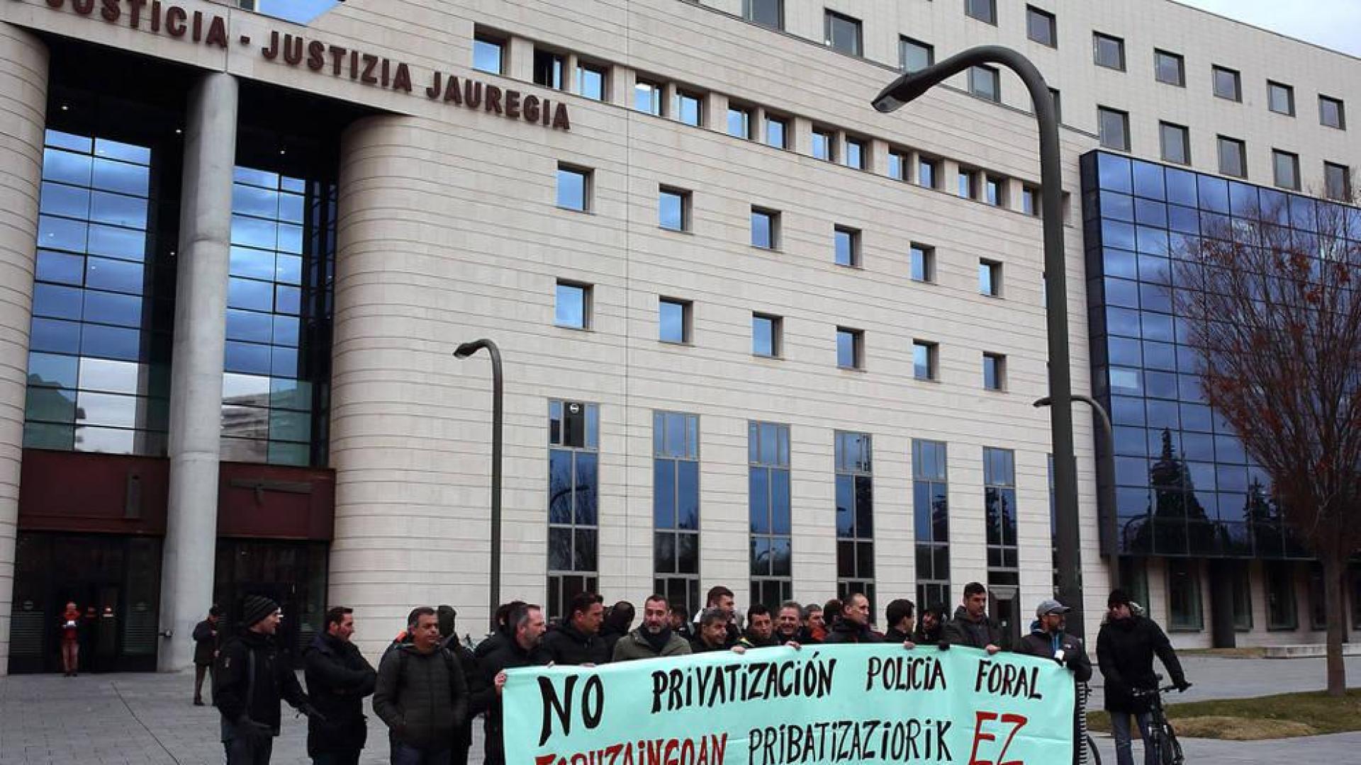 APF y SPF harán referéndum en Policía Foral con rechazo de ELA, CCOO y UGT