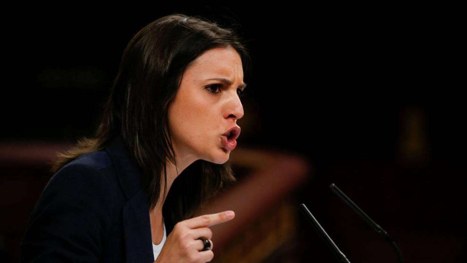 Irene Montero termina su larguísimo discurso con un "sí se puede"