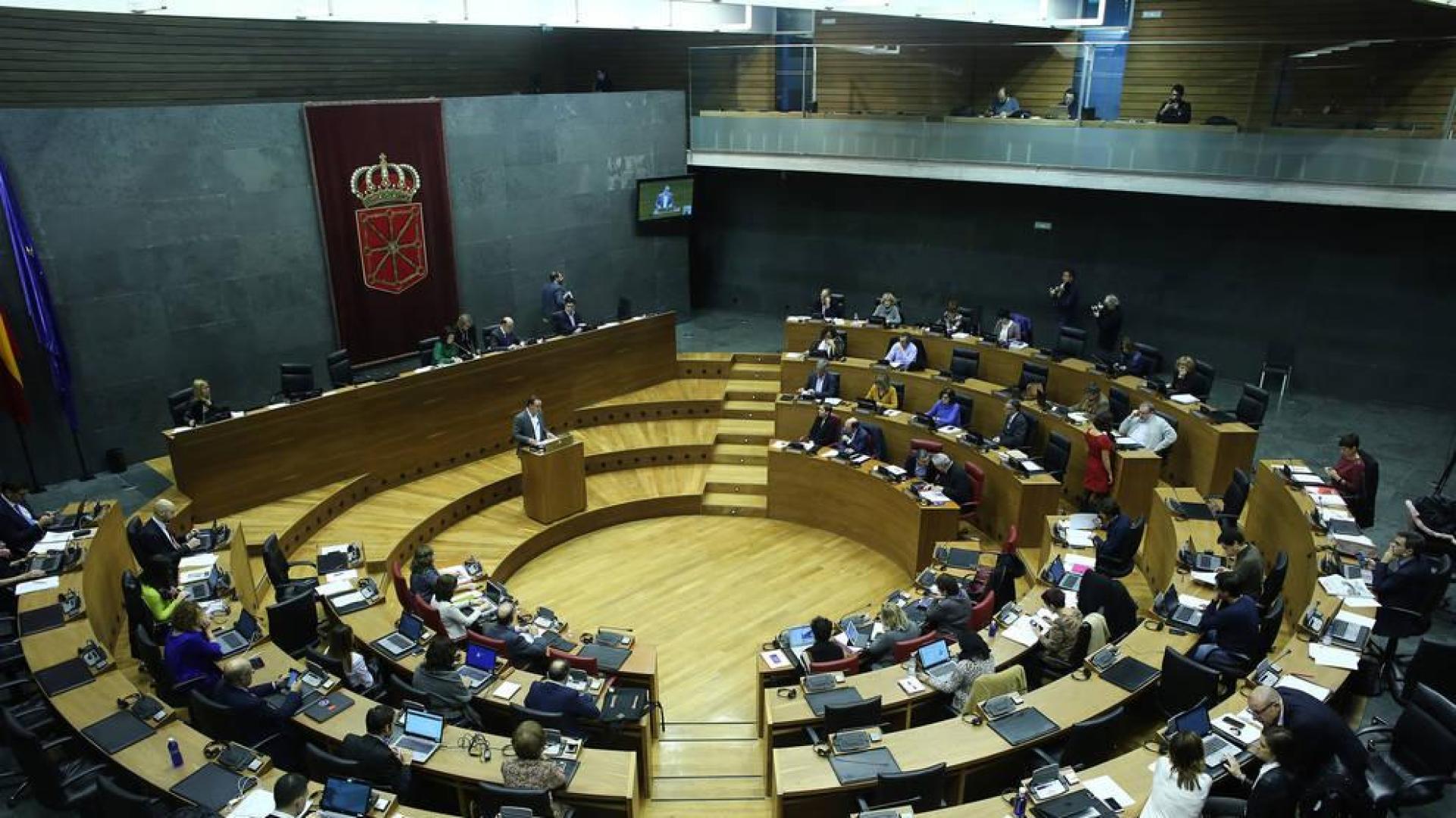 El Parlamento aprueba la concesión de un crédito de 544.158 euros a la MCP