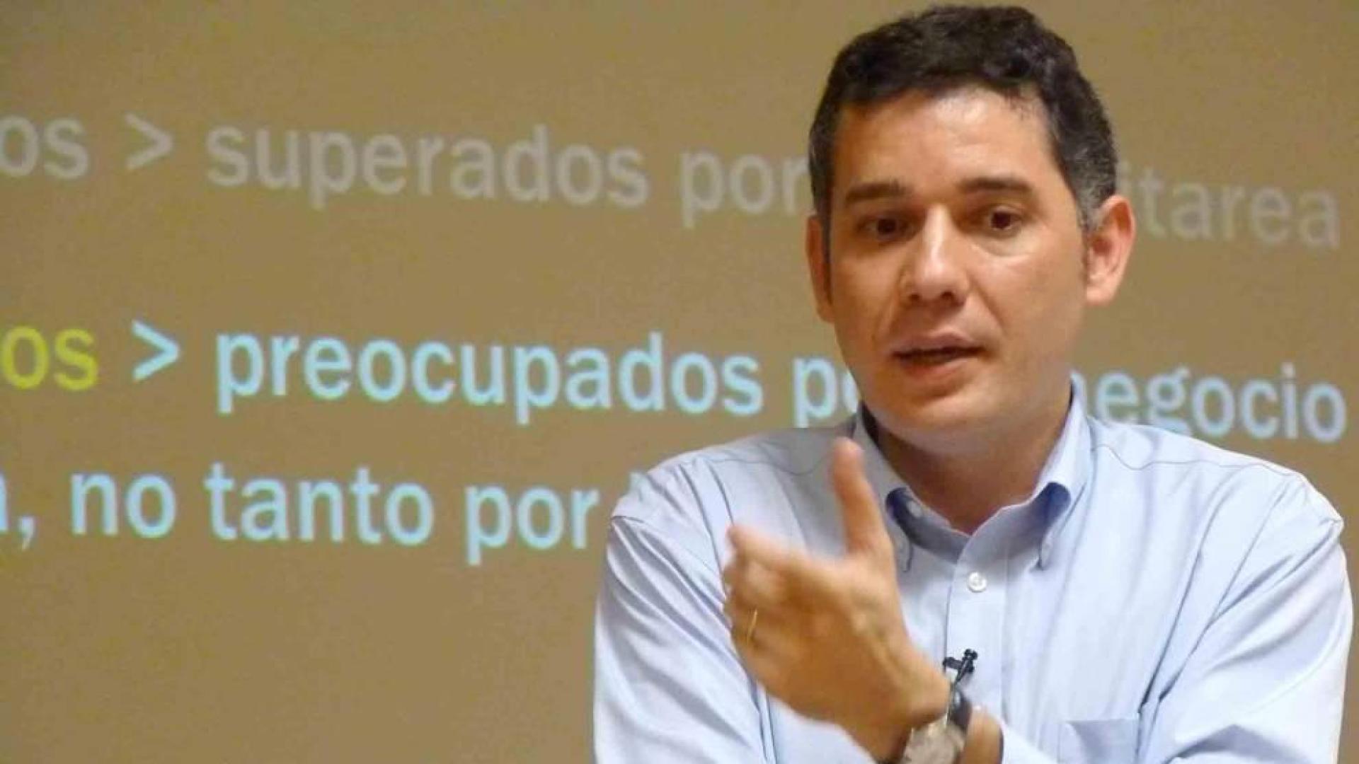 La RAE estudia la petición de un profesor de la UN para cambiar el término periodista