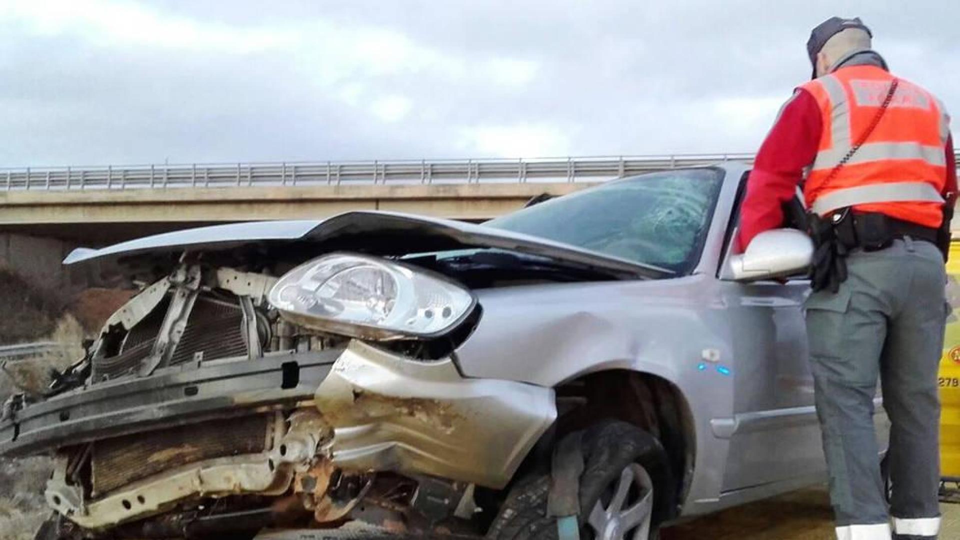 Herido grave tras salirse de la vía en Tudela y triplicar la tasa de alcoholemia