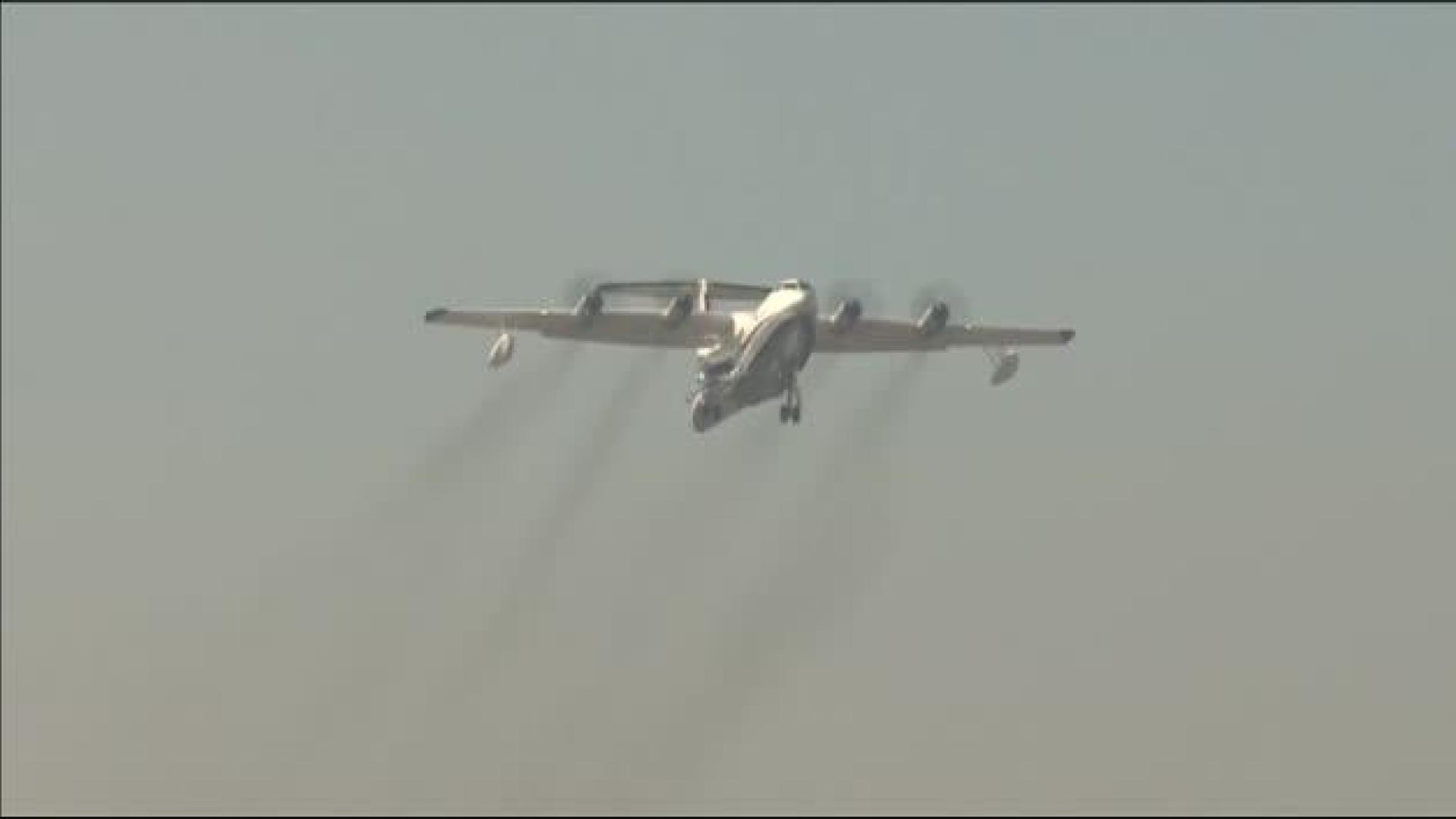China pone en vuelo el mayor avión anfibio del mundo