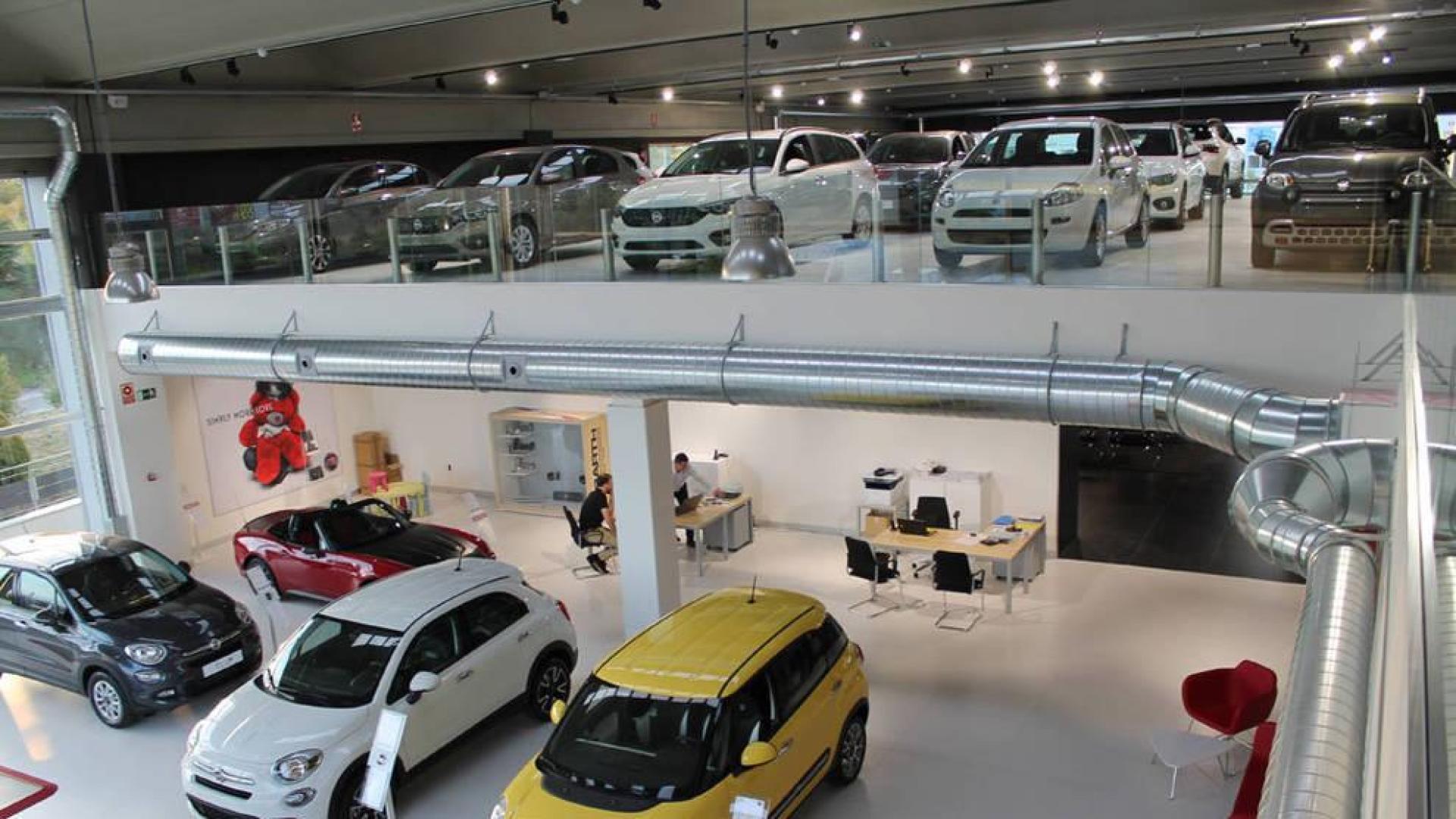 Empresas y alquiladoras tiran de las ventas de automóviles nuevos este año