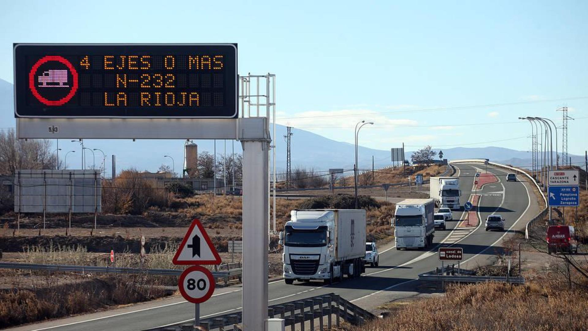 Tudela se queja a Alba de los atascos por el desvío de camiones de la A-68 a la AP-15