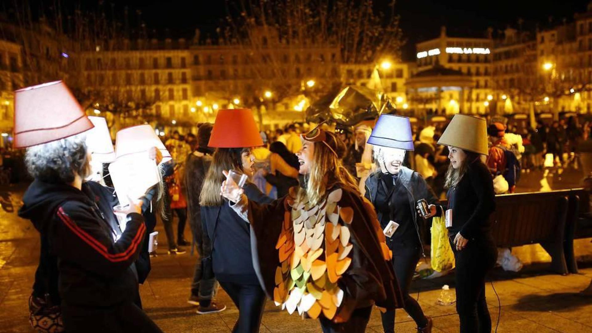 Imágenes de los disfraces de Nochevieja 2017 de Pamplona